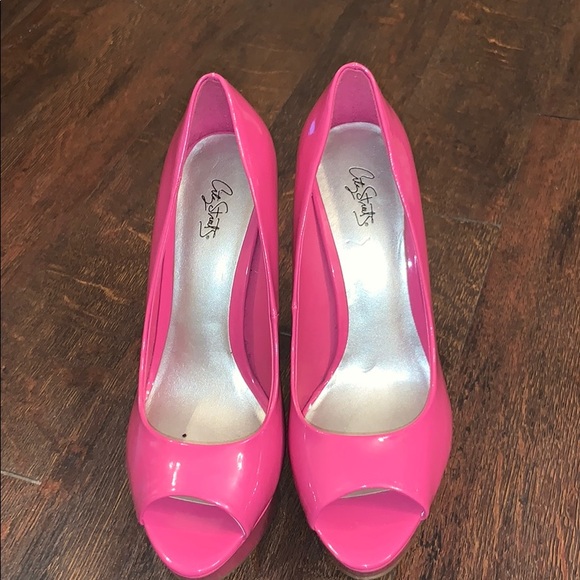 Open toe heels - Picture 2 of 2